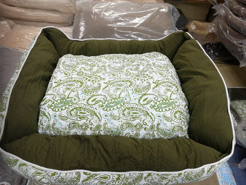 Dog Bed. 3002DB . 94x79 Cm