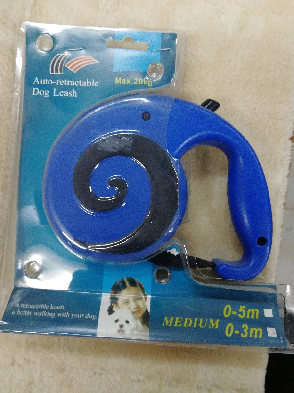 Dog Rectabld Leash .3Meter